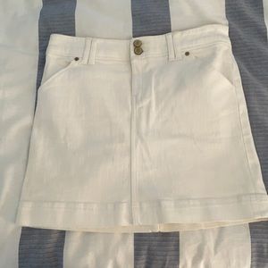 Lilly Pulitzer white denim skirt size 2